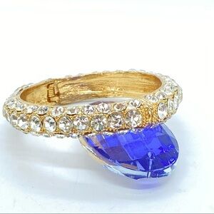 Stunning Gold Rhinestone Hinged Bangle Bracelet